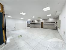 Image 3 : COMMERCIAL à 1400 NIVELLES (Belgique) - Prix 900 €