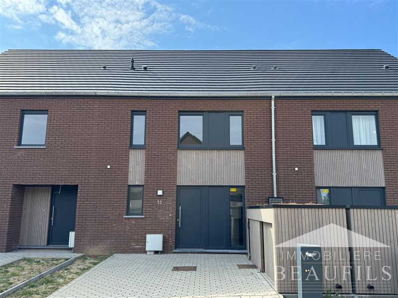 Image 1 : Maison à 1400 NIVELLES (Belgique) - Prix 1.500 €