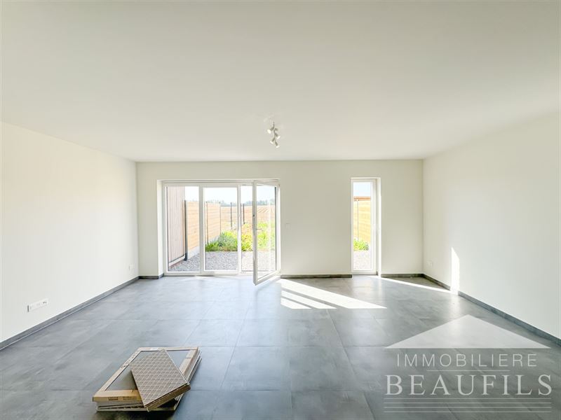 Image 3 : Maison à 1400 NIVELLES (Belgique) - Prix 1.500 €
