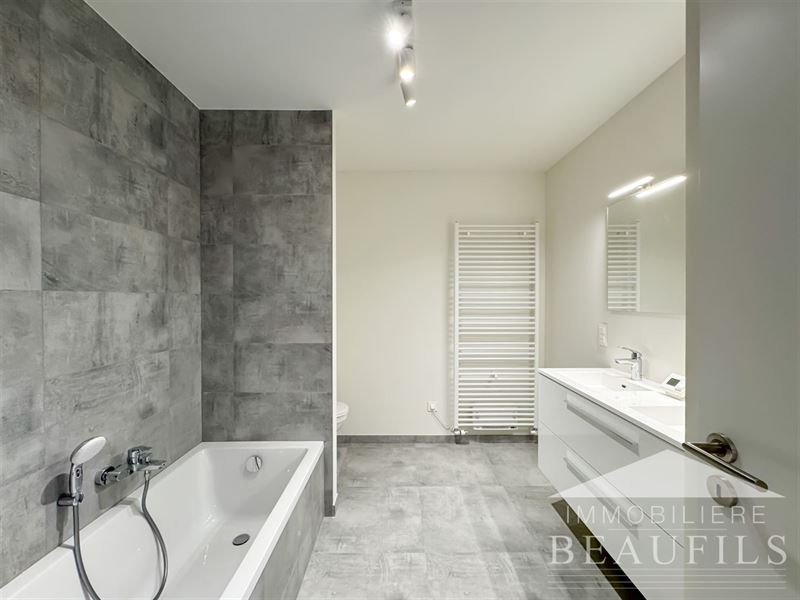 Image 12 : Maison à 1400 NIVELLES (Belgique) - Prix 1.500 €