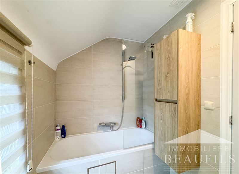 Image 21 : Maison à 1400 NIVELLES (Belgique) - Prix 2.250 €
