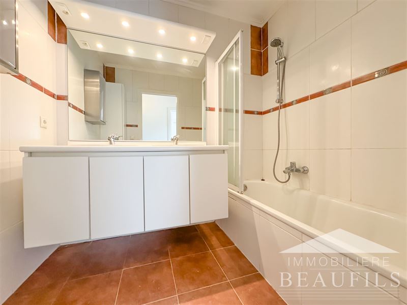 Image 11 : Appartement à 1400 NIVELLES (Belgique) - Prix 950 €