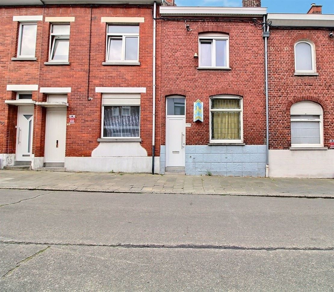 Maison à rénover 3 chambres située dans une rue calme 