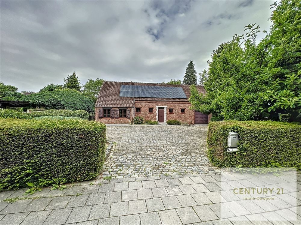 Image 1 : Villa IN 1420 BRAINE-L'ALLEUD (Belgium) - Price 595.000 €