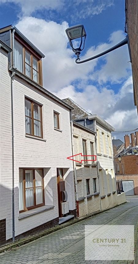 House IN 1400 NIVELLES (Belgium) - Price 