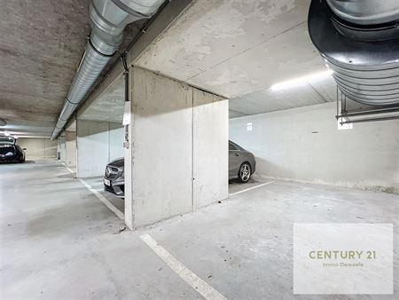 parking place IN 1400 NIVELLES (Belgium) - Price 7.000 €