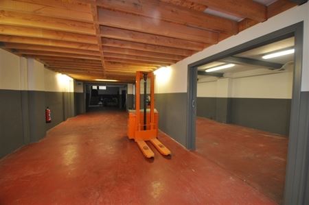 Warehouse IN 1420 BRAINE-L'ALLEUD (Belgium) - Price 2.500 €